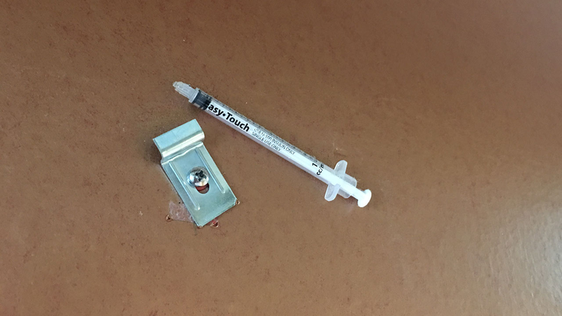 How did this get stuck to the wall? I did not investigate further to find out. (Dan McQuade/Deadspin)